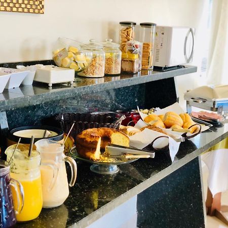 Porto Verde Hotel Lins Eksteriør billede