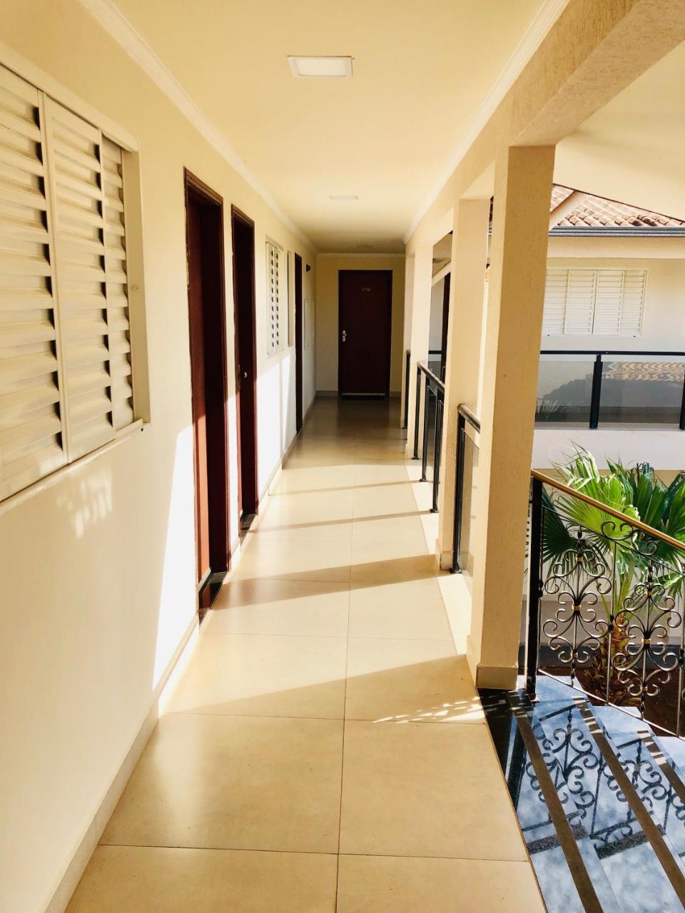 Porto Verde Hotel Lins Eksteriør billede